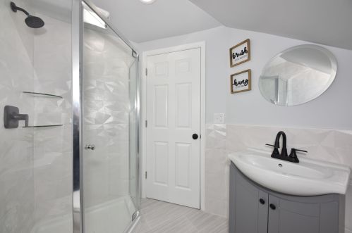 5132 57th St, Milwaukee WI  53218-4216 exterior