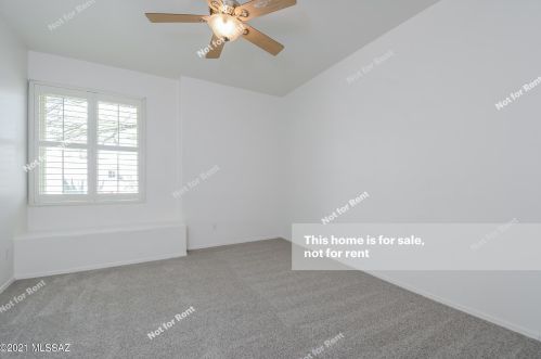 11974 Crescendo Dr, Tucson AZ 85737-3742 exterior