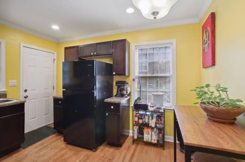 1371 Mcclelland Ave, Atlanta GA  30344-1608 exterior