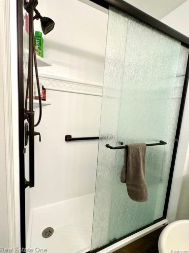 252 1st St, Rochester MI 48307-2600 exterior