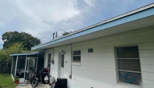 221 Osceola Ave, Fort Pierce, FL 34982-3438