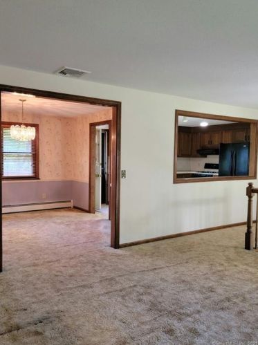 320 Alexander Rd, New Britain CT 06053-1048 exterior