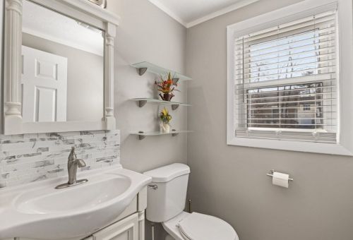 48 4 St, Worcester MA 01602-3107 exterior