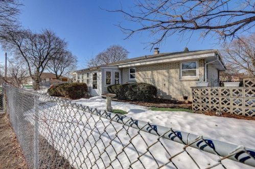 3572 77 St, Milwaukee WI 53220-1144 exterior