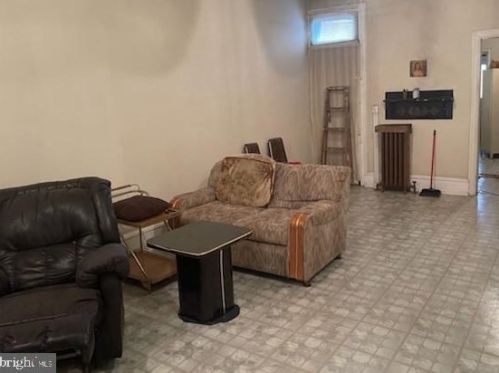 2837 Lawrence St, Philadelphia PA 19120-2803 exterior