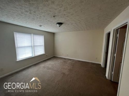 5203 Fairington Club Dr, Lithonia GA  30038-5668 exterior