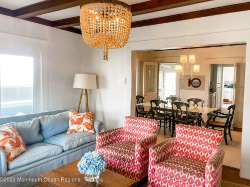 519 East Ave, Point Pleasant Beach NJ  08742-4759 exterior