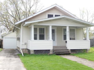 1006 4th St, Aurora, IL 60505-5512