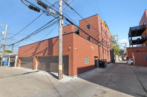 3214 Francisco Ave, Chicago IL  60618-5814 exterior