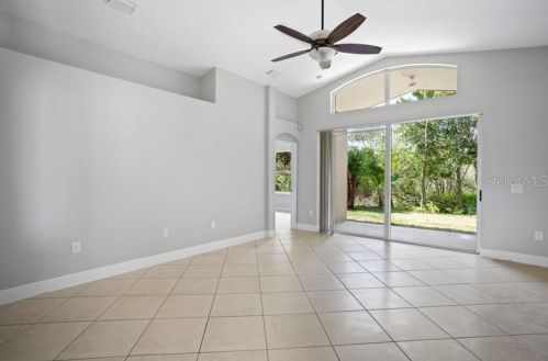 10124 Arbor Run Dr, Tampa FL  33647-2902 exterior