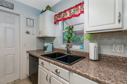 2193 Shelter Dr, Fort Pierce FL 34952-4849 exterior