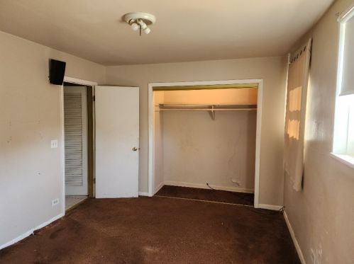 2032 15 Ave, Broadview IL 60155-3008 exterior