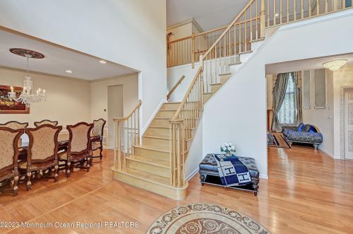 17 Monticello Ct, Morganville NJ 07751-4162 exterior