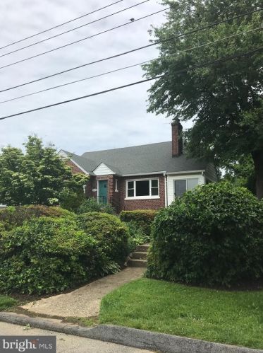 1815 Sherwood Rd, Silver Spring, MD 20902-4030
