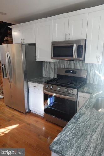 1525 Hicks St, Philadelphia PA  19146-4820 exterior