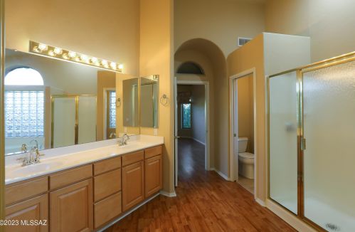 11438 Mtn Breeze Dr, Tucson AZ 85737-7247 exterior