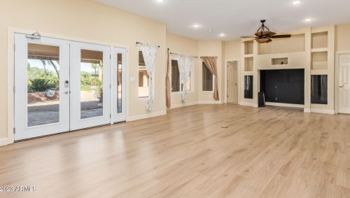 16402 40 Pl, Phoenix AZ 85050-8973 exterior