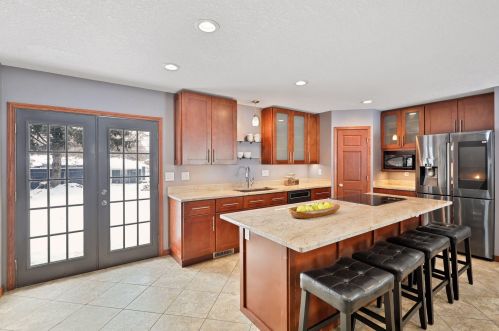 70 Farrell St, Saint Paul MN 55119-5203 exterior