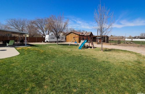 2820 7180, Taylorsville UT 84084-2921 exterior