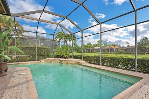 8816 First Tee Rd, Fort Pierce FL 34986-3063 exterior