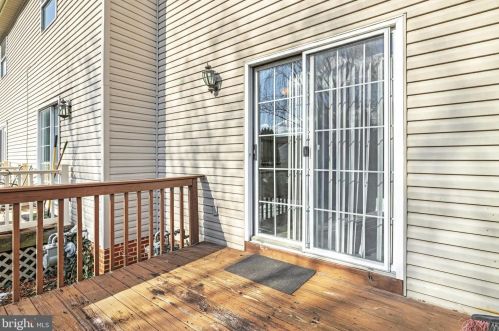 154 Ctr St, Hanover PA 17331-2828 exterior