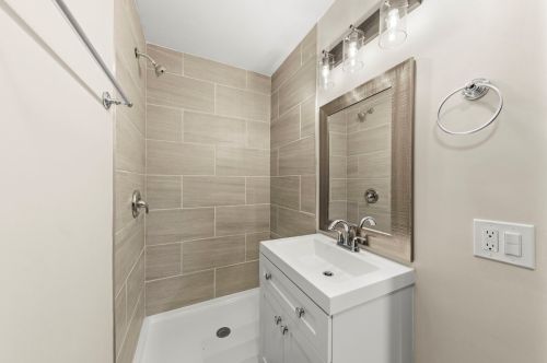 794 Lombard St, Elmhurst IL  60126-1762 exterior