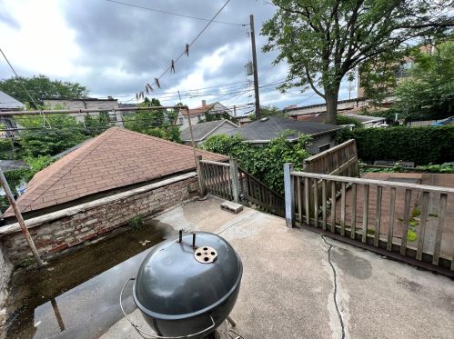 1830 Cuyler Ave, Chicago IL 60613-2402 exterior