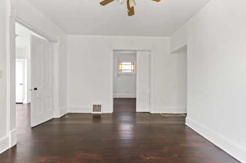 2358 Holton St, Milwaukee WI  53212-3356 exterior