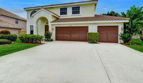 5745 Descartes Cir, Boynton Beach, FL 33472-2430