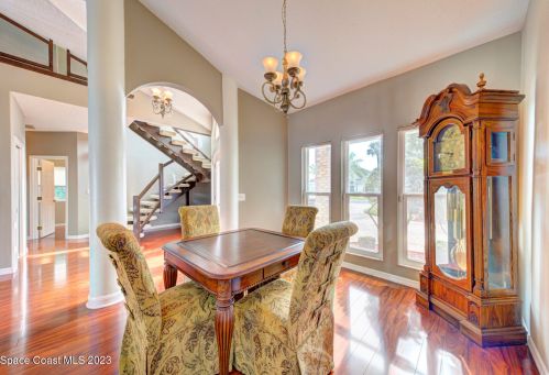 2006 Sykes Crk Dr, Merritt Island FL 32953-3065 exterior