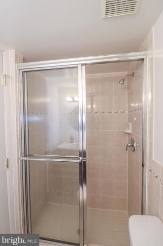 5469 Marlin St, Rockville MD 20853-3608 exterior