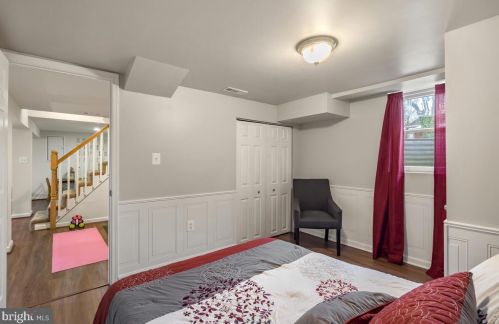 13008 Evanston St, Rockville MD 20853-3027 exterior