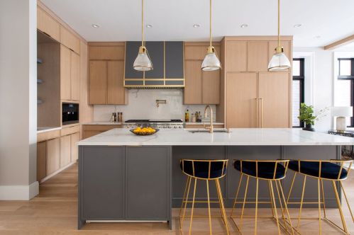 1928 Cleveland Ave, Chicago IL 60614-3749 exterior