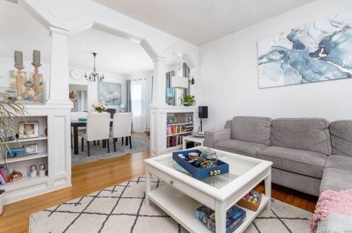 133 Cleveland St, New Britain, CT 06053-4008