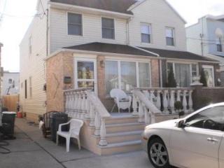 1664 36th St, Brooklyn, NY 11234-4219