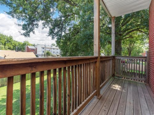 2724 Rutger St, Saint Louis MO 63104-1932 exterior