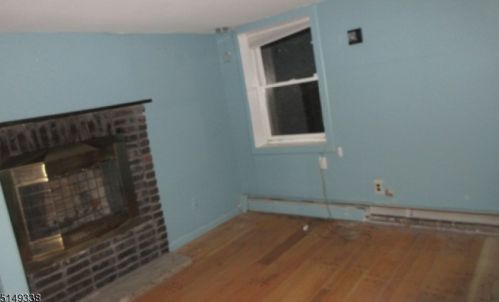 95 Watchtower Rd, Parsippany NJ 07834-1747 exterior