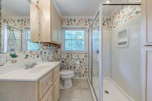 1877 Mercedes Ct, Atlanta GA 30345-3939 exterior