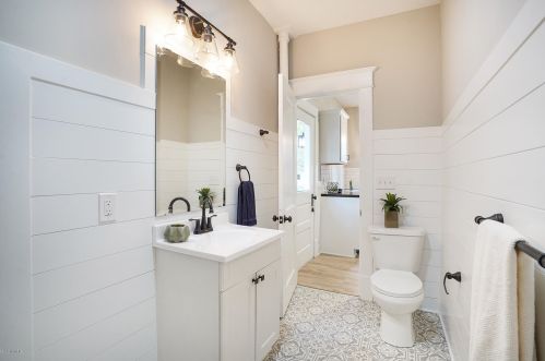 1822 Nelson Ave, Grand Rapids MI 49507-2762 exterior