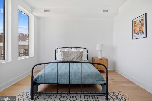 1609 2nd St, Philadelphia PA 19133 exterior