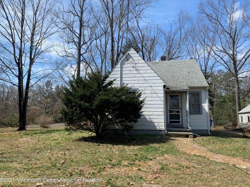 606 Basso St, Jackson Twp, NJ 08527-5214