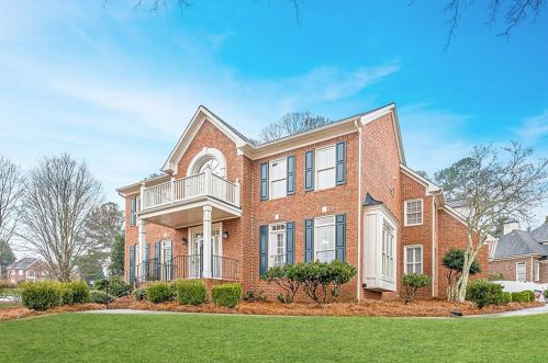 2559 Dunhaven Gln, Lithonia, GA 30078-7333