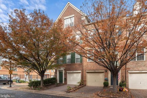 4931 Kilburn St, Alexandria, VA 22304-8605