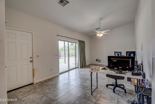 394 Redfield Rd, Chandler AZ 85225-1023 exterior