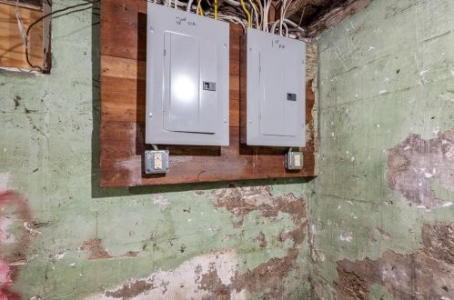 628 Cumberland Hill Rd, Woonsocket RI  02895-5610 exterior