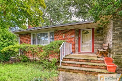 108 Hadley St, Piscataway, NJ 08854-2234