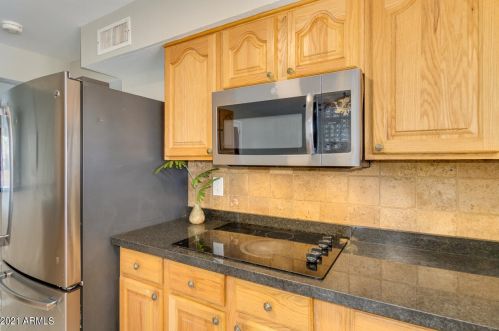 1326 Ivanhoe St, Chandler AZ  85225-5319 exterior