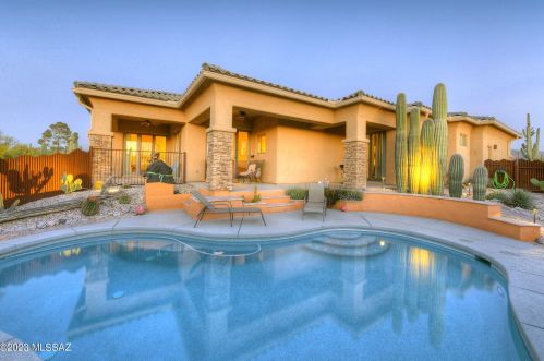 352 Camino Del Codorniz, Tucson, AZ 85748-7121