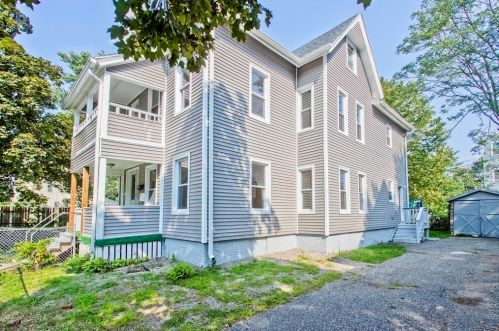 61 Euclid Ave, Springfield, MA 01108-1725