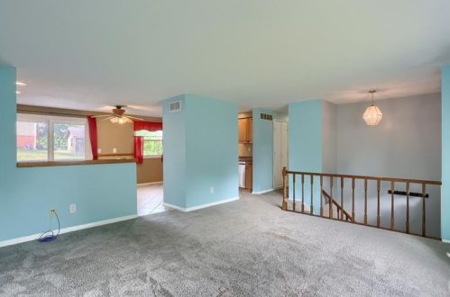 275 Allison Rd, Gibsonia PA 15044-7817 exterior